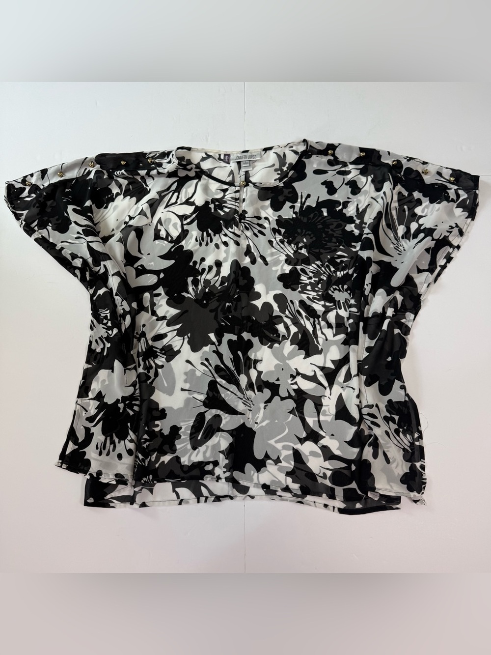 JLO Jennifer Lopez Black White Floral Short Sleeve sheer Blouse
